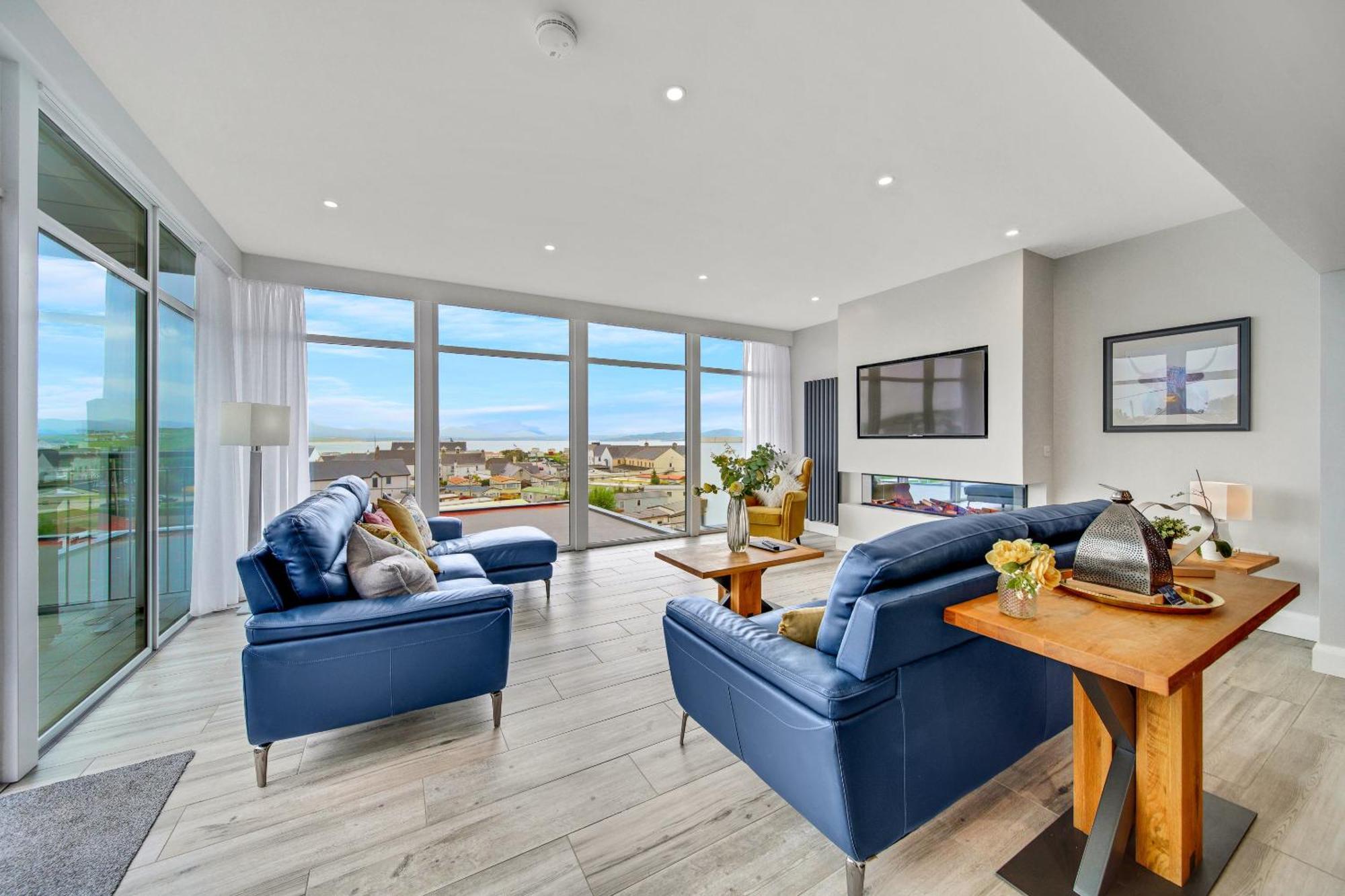 Bayview Luxury 4 Bedroom Penthouse Downings Exteriör bild